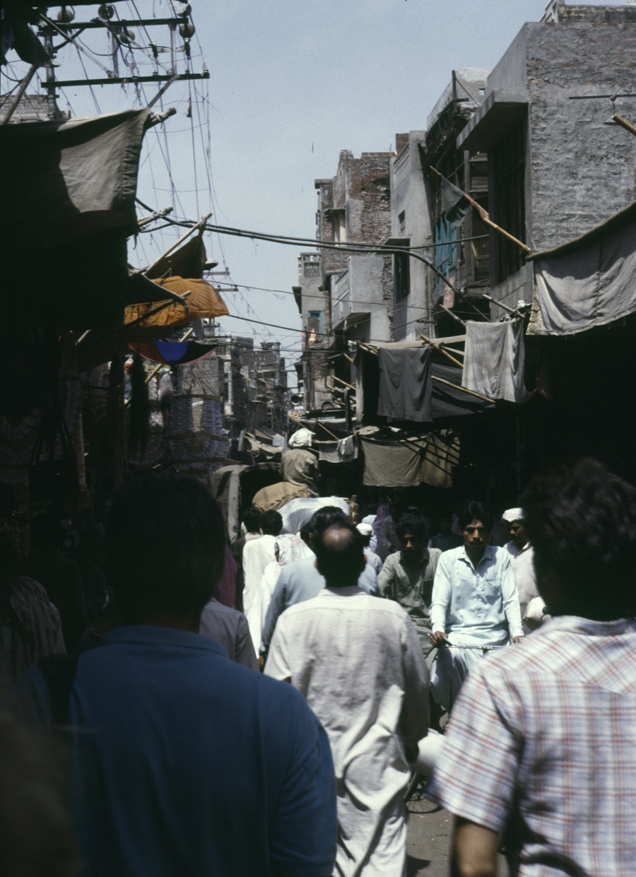 Pakistan1-32