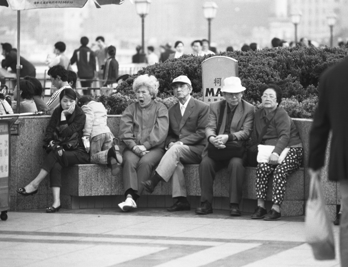 248617